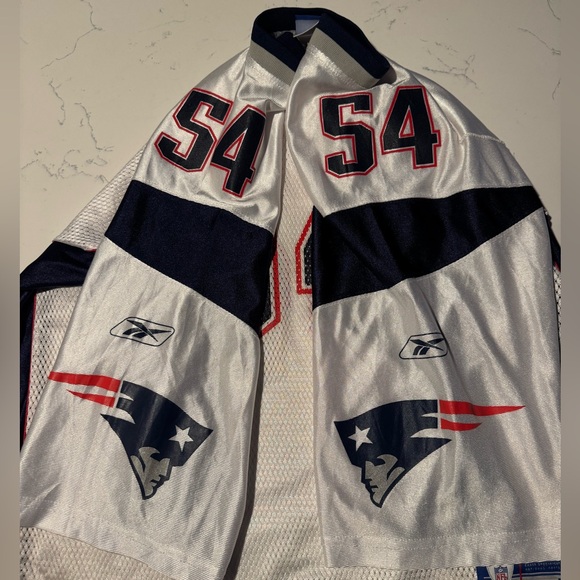 New England Patriots Teddy Bruschi Jersey - Picture 4 of 7